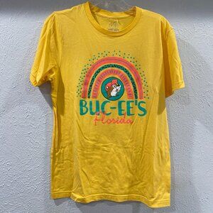 BUC-EE'S Beaver Florida NWOT, adult Large, yellow short sleeved tee shirt.